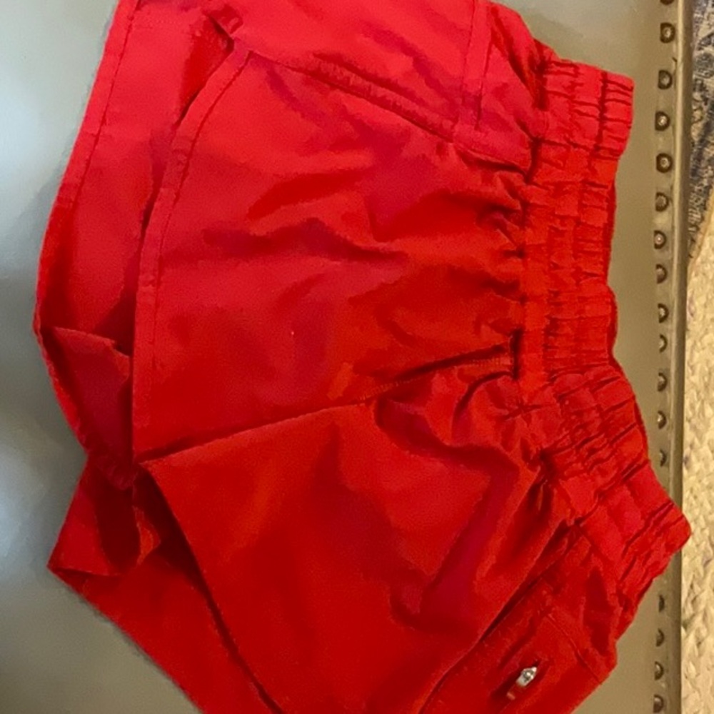 Lululemon red Tracker shorts size 6